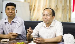 多少人走着却困在原地 多少人走着却困在原地